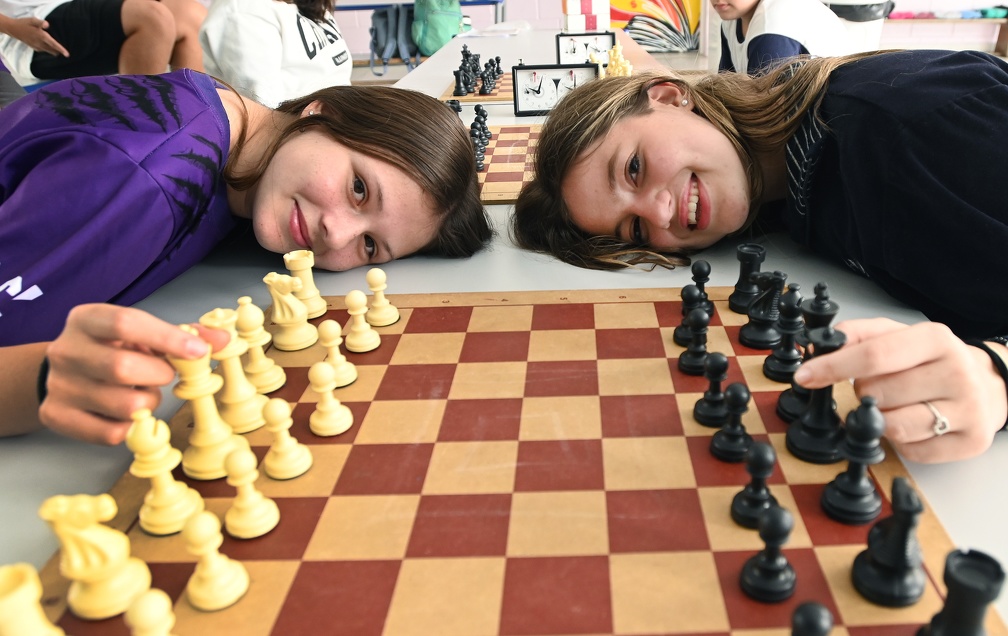 Os treinos são realizados durante as aulas de educação física e nos intervalos