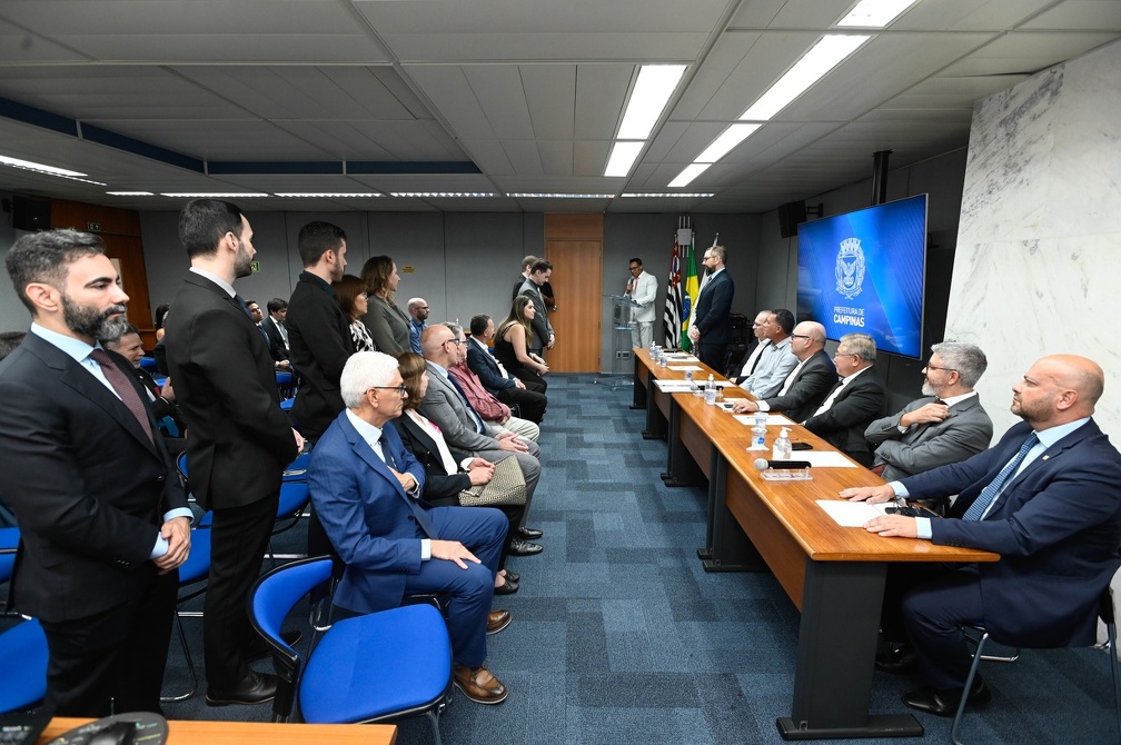 Posse da JRT foi realizada em evento na Sala Azul do Paço Municipal