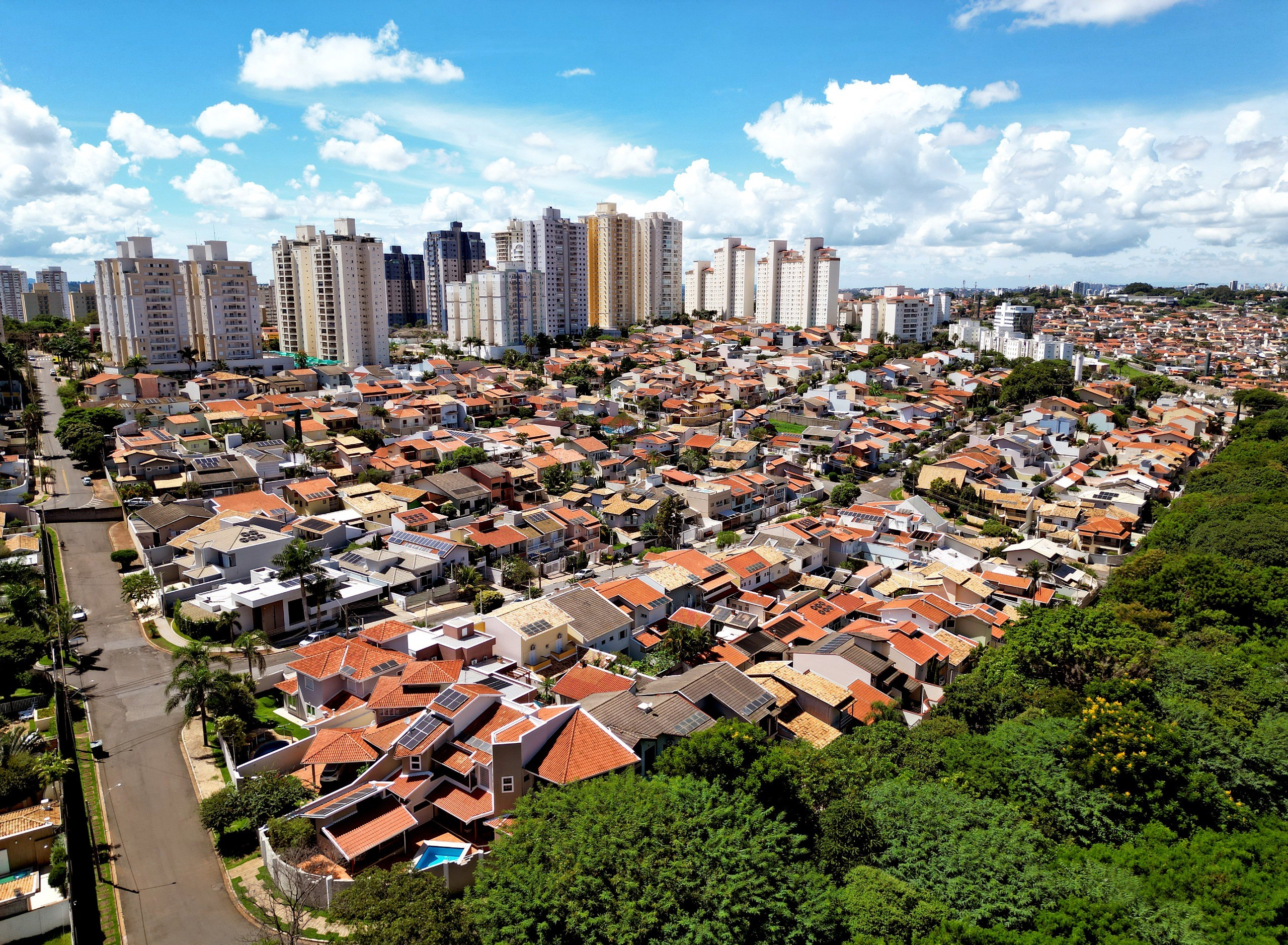 Essa foi a 11ª regularização no modelo Reurb-E realizada no município;  1.247 unidades habitacionais foram regularizadas desde 2021.