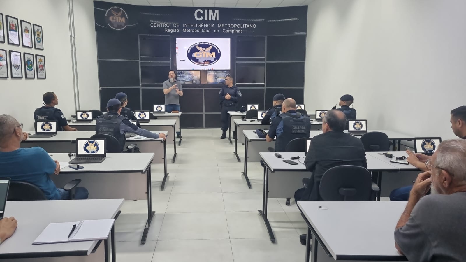 A força-tarefa contou com a participação de 66 agentes de segurança