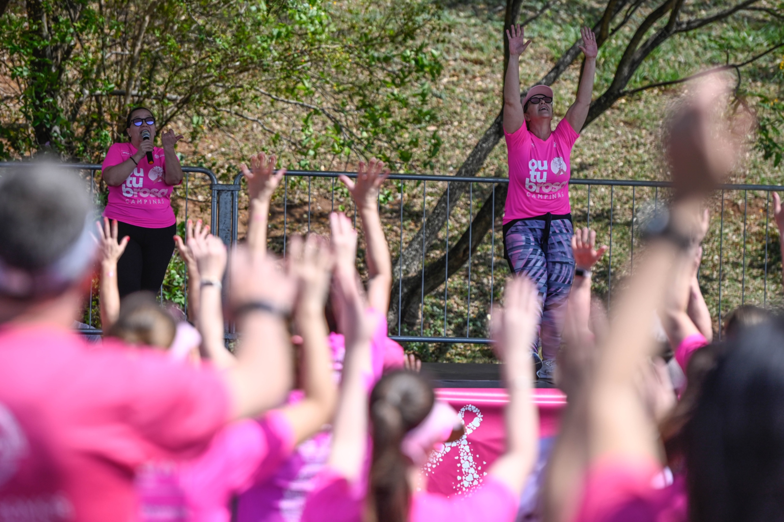 Caminhada do Outubro Rosa, dia 13 de outubro, na Lagoa do Taquaral: manhã volta às atividades físicas
