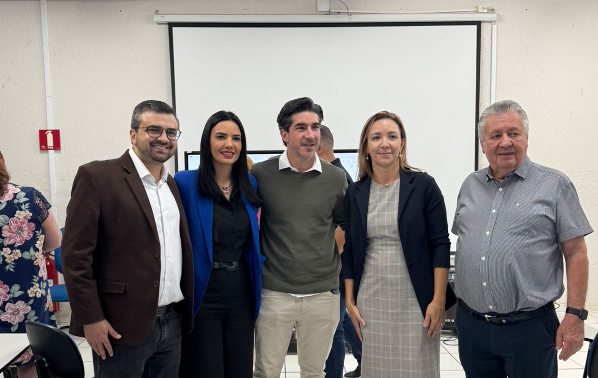 Autoridades prestigiaram a cerimônia e cumprimentaram o GAMA pelo apoio às vítimas