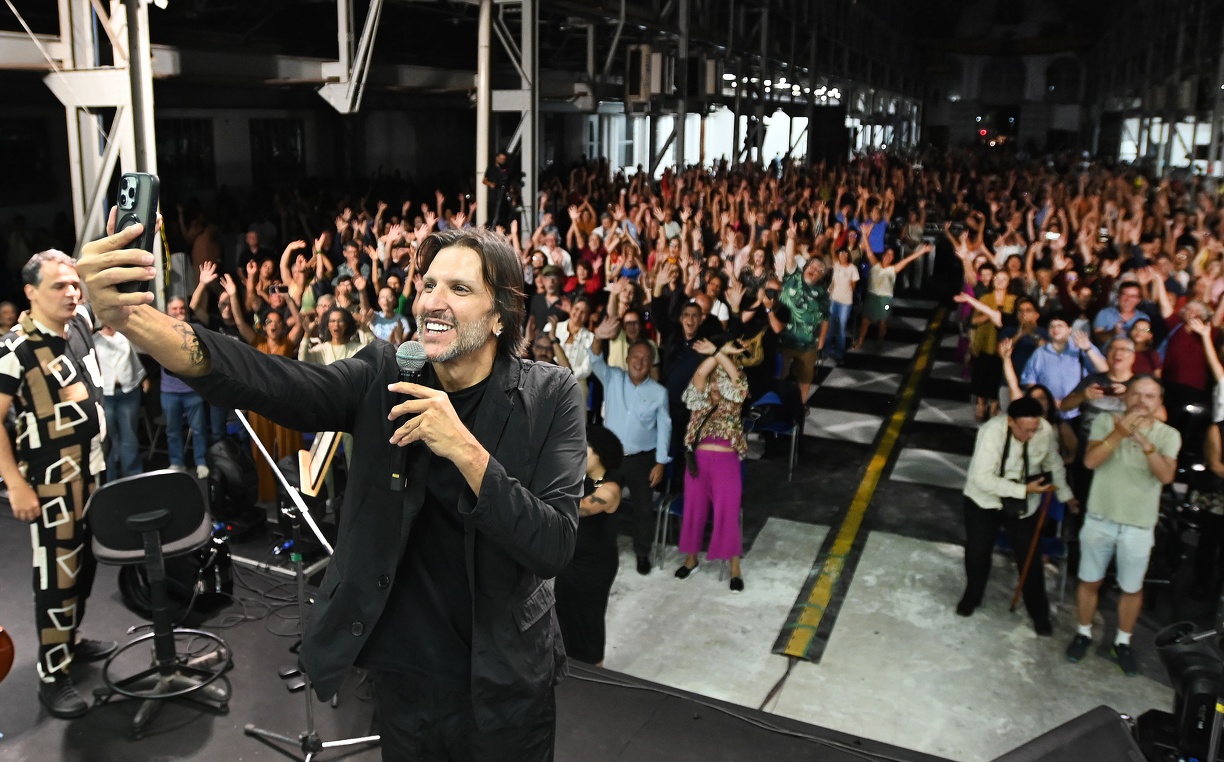 Concerto marcou a despedida do maestro Carlos Prazeres da Sinfônica de Campinas