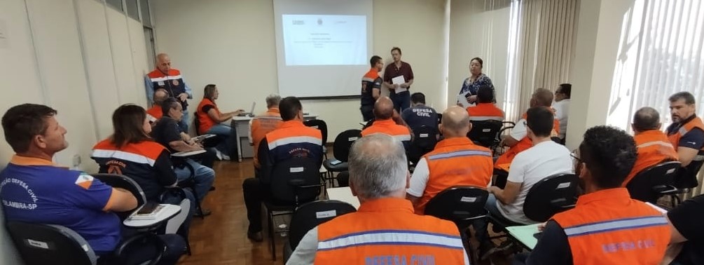 Encontro reforçou a importância da atuação regionalizada para enfrentar ocorrências relacionadas às chuvas