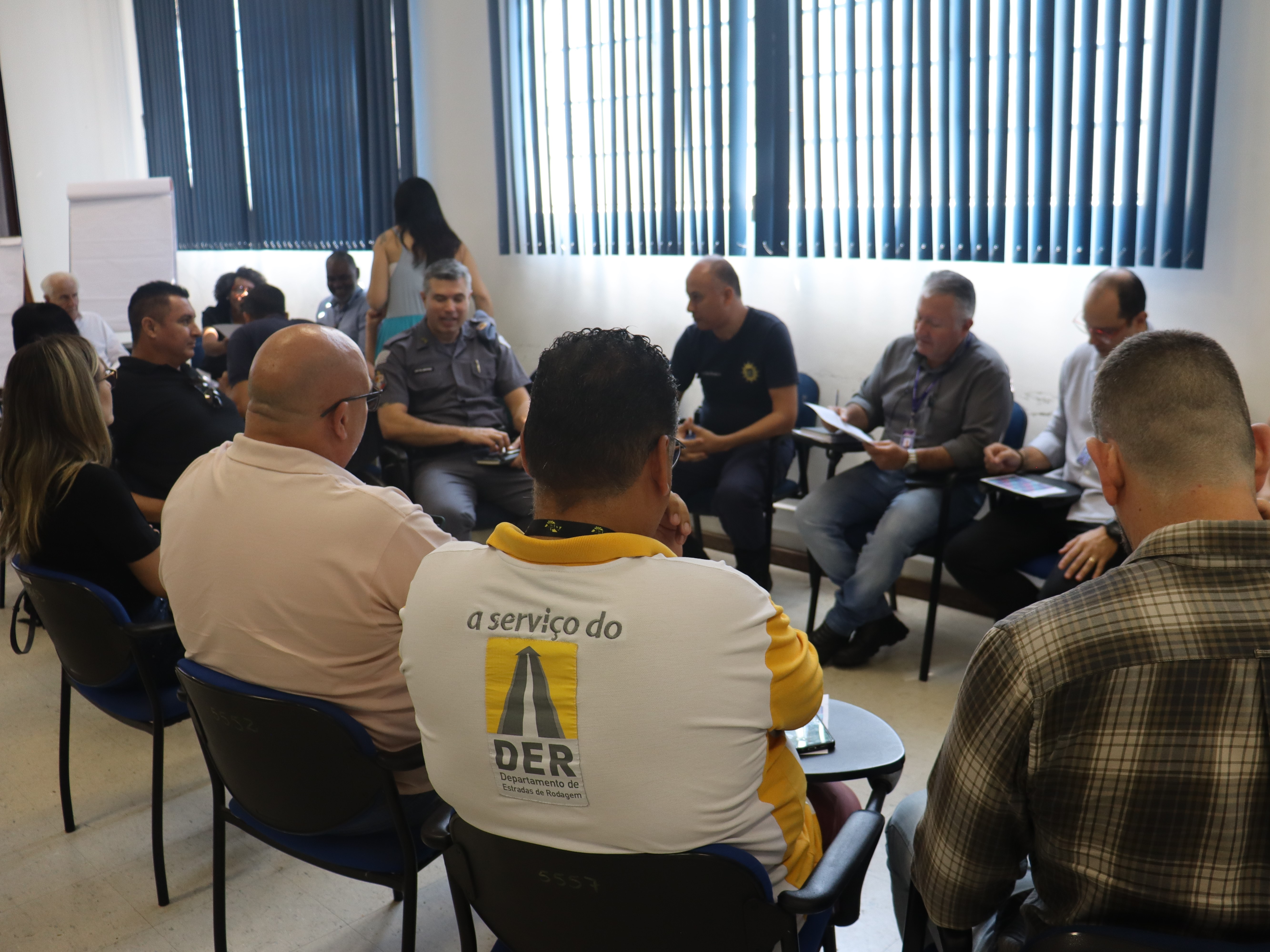 Participantes também puderam conhecer o plano de ações de fiscalização que já vem sendo colocado em prática pela Emdec