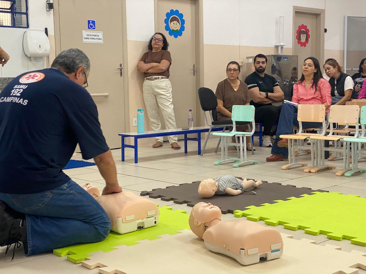 Desde outubro de 2024, quando a capacitação foi iniciada nas escolas municipais, 5.616 mil profissionais da educação já passaram pela formação