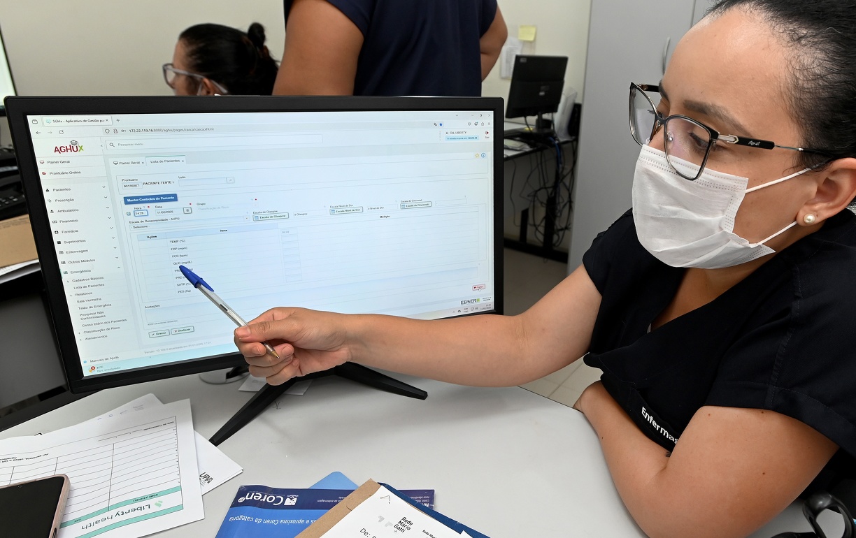Conhecer a história clínica do paciente permite ao médico tomar decisões mais assertivas