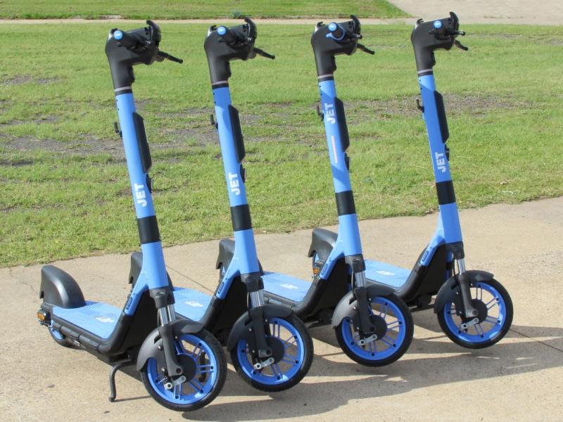  Atualmente, estão em uso 330 equipamentos, distribuídos em 50 “estações virtuais”. 