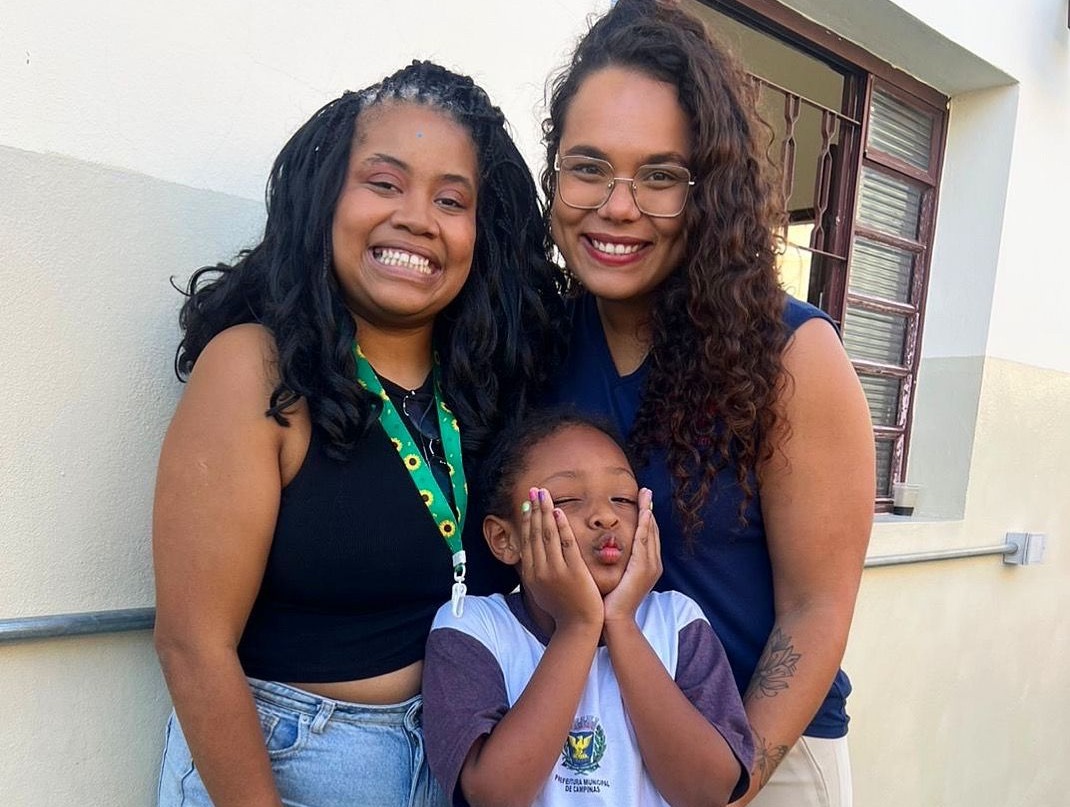 Iniciativa, que integra o currículo da Secretaria Municipal de Educação, busca promover a valorização da diversidade e o reconhecimento da identidade racial desde a infância