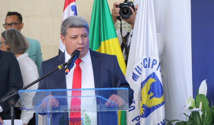 Wandão continua como vice-prefeito; descompatibilização vale apenas para cargo de secretário